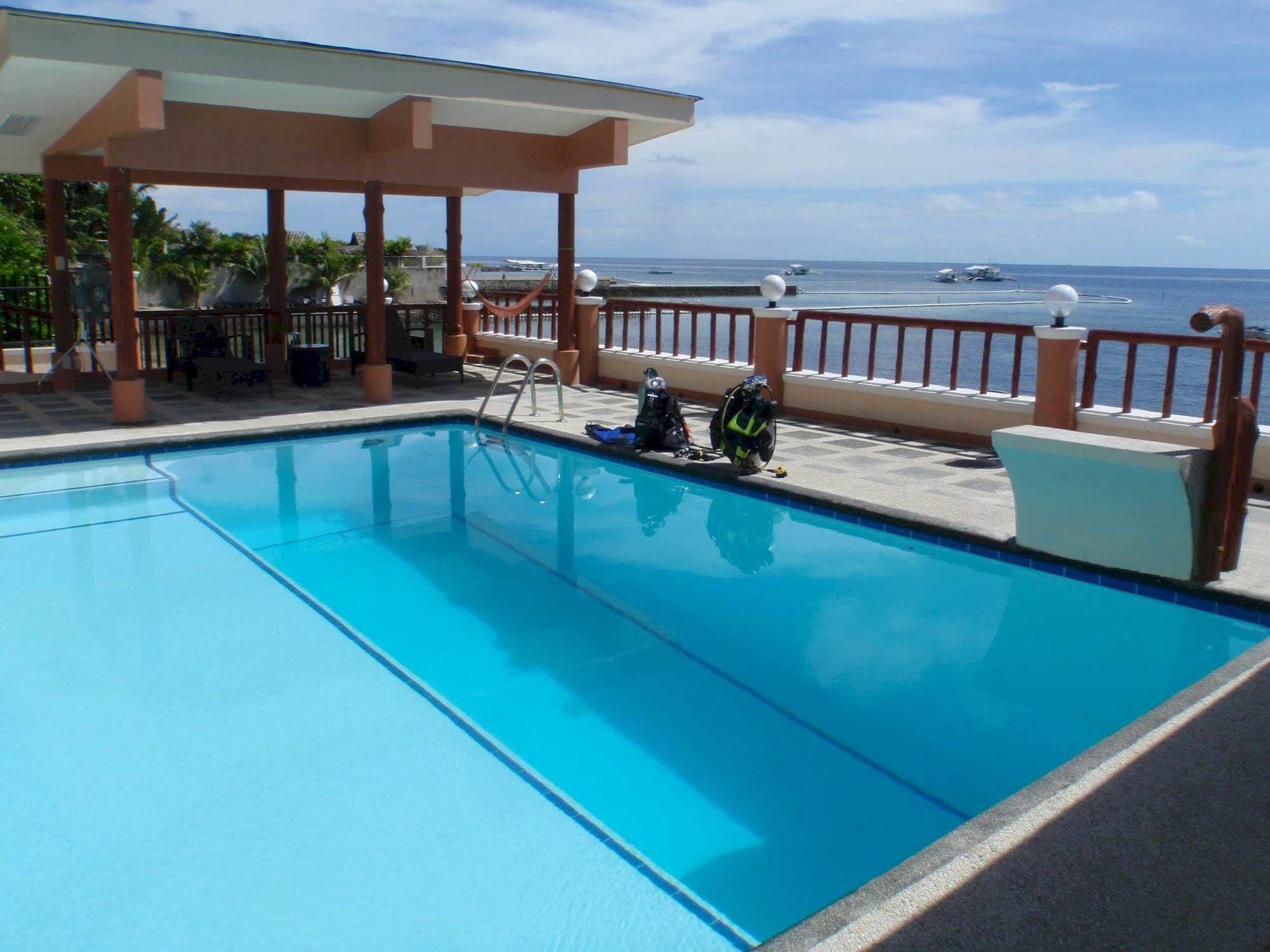 Hotel Punta House Isla de Mactán Exterior foto